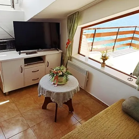 In Okrug Gornji With Sea View, Terrace, Air Conditioning, W-lan 5045-1 Trogir